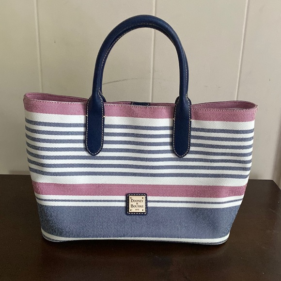 Dooney & Bourke Handbags - Dooney & Bourke Red & Navy Brielle Satchel